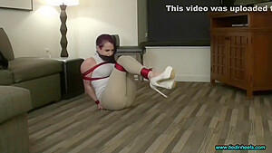 Fiona Sinclair Tied White Heels