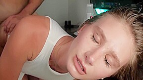 Fucked A Gamer Right In The Middle Of A Game 10 Min With Miss Driada