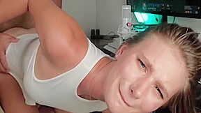 Fucked A Gamer Right In The Middle Of A Game 10 Min With Miss Driada