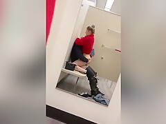 Fucking Girlfriend In A Public Changing Room