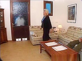 German mature gets double penetration