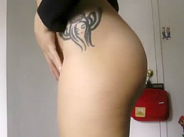 Girl farting