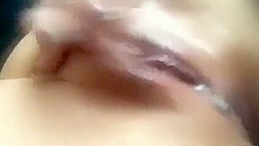 Girl masturbates and cum