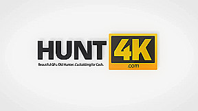 HUNT4K  Cash rend jolie fille prete pour fellation et anal dans un parc