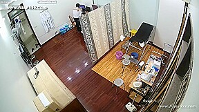 Hackers use the camera to remote monitoring of a lover's home life 615