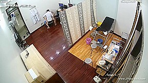 Hackers use the camera to remote monitoring of a lover's home life 615