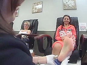 Half Black Half White Chick Foot Scrub
