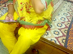 Happy Valentines Day Fucking Of Indian Couple - Netu And Hubby Celebrate Fucking Pussy