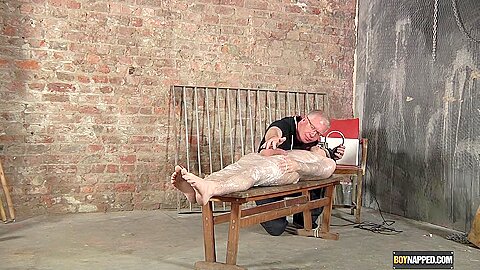 Hardcore Cock Punishment - Edwin Sykes And Sebastian Kane