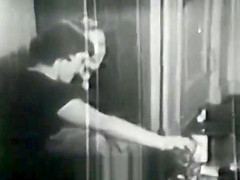 Horny Lesbians Licking and Toying Pussies (1920s Vintage)