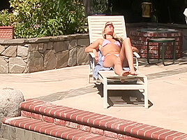 Hot Bikini Babes Fucking Threesome Outdoor