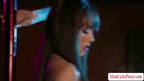 Hot Milf In Sexy Alana Guides teen 18+ Alison Into Scissor Sex
