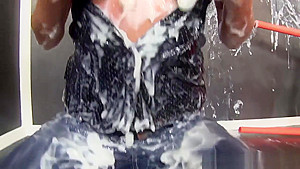 Hottie gets gloryhole rod