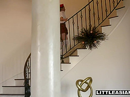 Huge House For Big Ho Tiny Asian Jade Luv