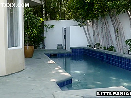 Huge House For Big Ho Tiny Asian Jade Luv
