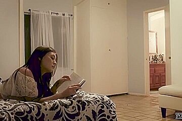 India Summer - Flawless, Scene 5
