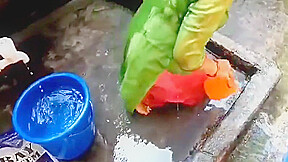 Indian Bhabhi Bath In Chapakal And She Press Boobs And Enjoy The Seen