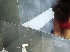 Indian Hot Couple Sex In Bathroom