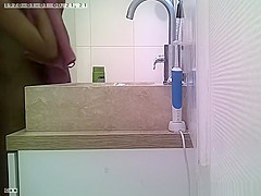 Indian chick spied in bathroom washing