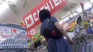 Japanese Babe Masturbates