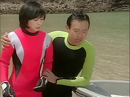 Japanese Scuba Girl