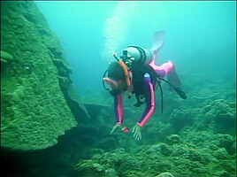 Japanese Scuba Girl