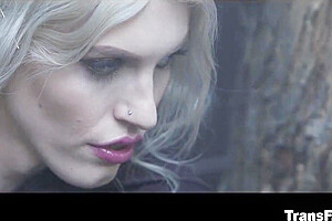 Kenzie Taylor In The Censored Scene From Lord Of The Rings!