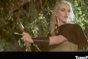 Kenzie Taylor In The Censored Scene From Lord Of The Rings!
