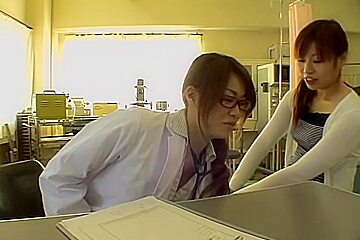 Kinky Jap doc fucks her patient during a Gyno exam