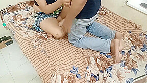 Landlady Aunty Got Xxx Fucked Jab Me Room Rent Dene Gya Hindi Audio