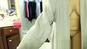 Lelu Love-WEBCAM: Relaxing Bath Then Oiling Up