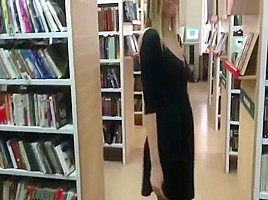 Library girl 807