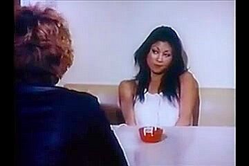 Linda Wong in Easy Alice