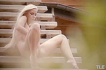 Lola Myluv - Striptease On Stairs