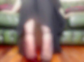 Louboutin so kate worship - Femdom