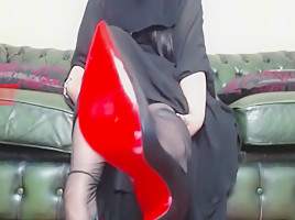 Louboutin so kate worship - Femdom