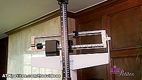 Mae Olsen - Weigh In Movie