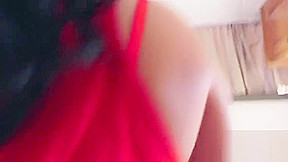 Mofos - Mia Pearl - Curvy Chick Takes it Dog