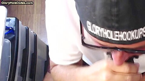 Mouthjizzed gloryhole DILF sucks POV rod in homemade closeup