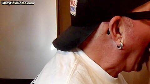 Mouthjizzed gloryhole DILF sucks POV rod in homemade closeup