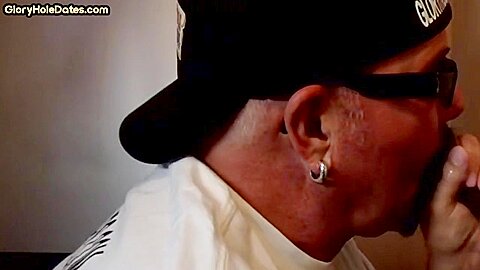 Mouthjizzed gloryhole DILF sucks POV rod in homemade closeup