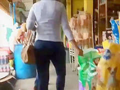 NALGONTAS RICAS DE MADURA CASADA MERCADO (ESPOSO AL LADO)