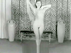 Naked Brunette Dances for Audience (1950s Vintage)
