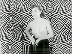Naked Brunette Dances for Audience (1950s Vintage)
