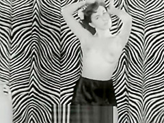 Naked Brunette Dances for Audience (1950s Vintage)