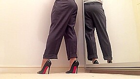 Office lady change into mini skirt
