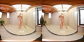 Olena's Shower Adventures - Vrsun