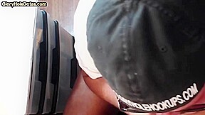 Oral gloryhole DILF sucks cock at home in amateur video