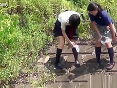 Oriental bizarre teenagers 18+ pissing