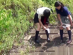 Oriental bizarre teenagers 18+ pissing